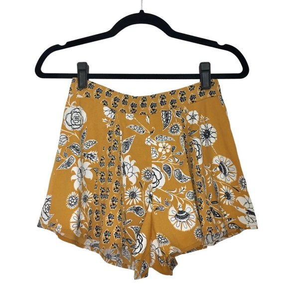 Urban Outfitters Pants - Urban Outfitters Band Of Gypsies Floral Shorts